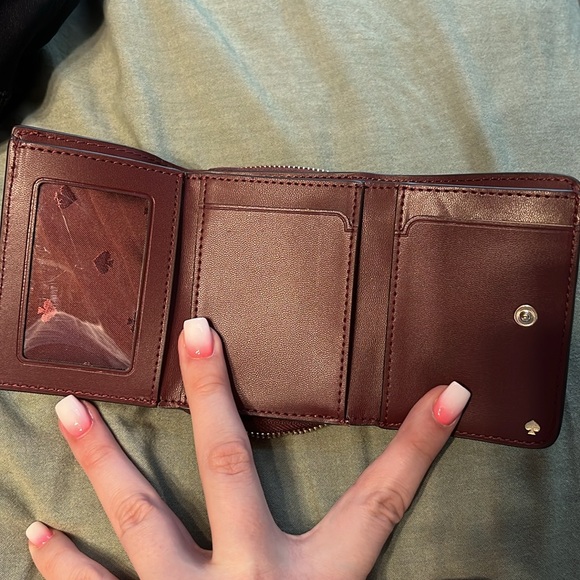 Kate spade wallet - Picture 2 of 5